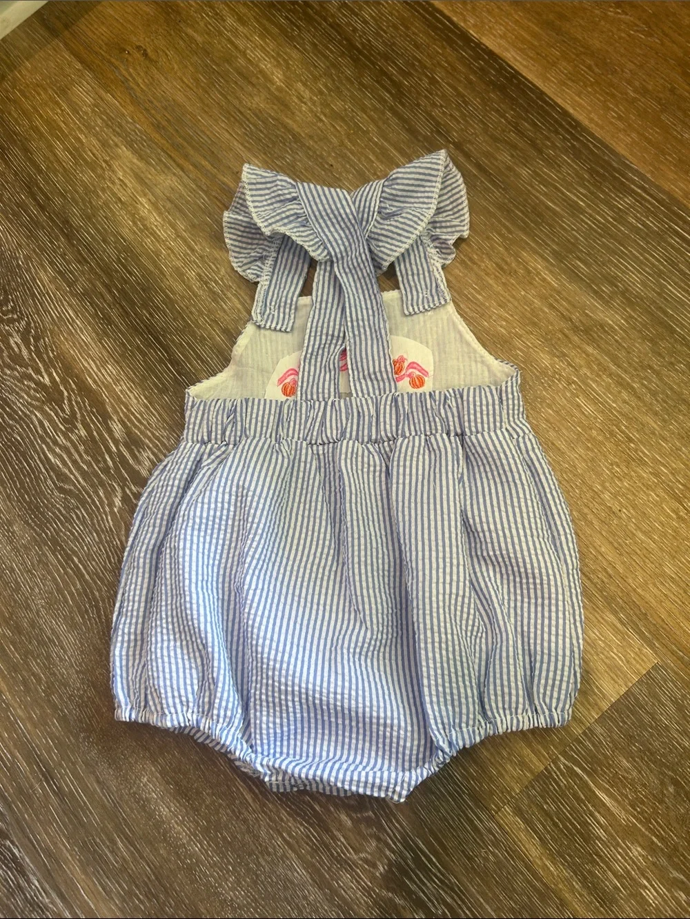M262 NWOT Boutique Girl Blue Seersucker Bubble Pink bow and pumpkin Embroidery